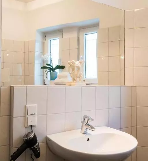 Standard-studio, Dirazi Guesthouse & Apartments Gmbh
