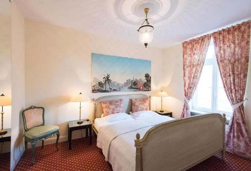 Huoneisto 1 Makuuhuone, Dirazi Guesthouse & Apartments Gmbh