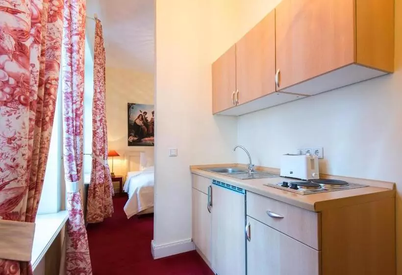 Standard-studio, Dirazi Guesthouse & Apartments Gmbh