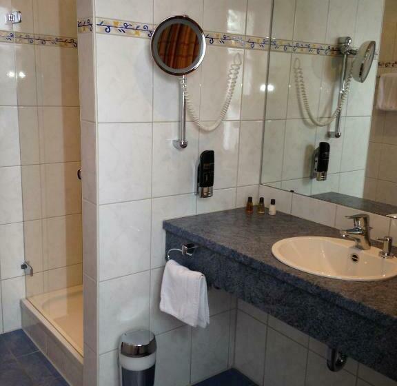 Номер Стандарт, Gasthof Zur Post Oberwirt