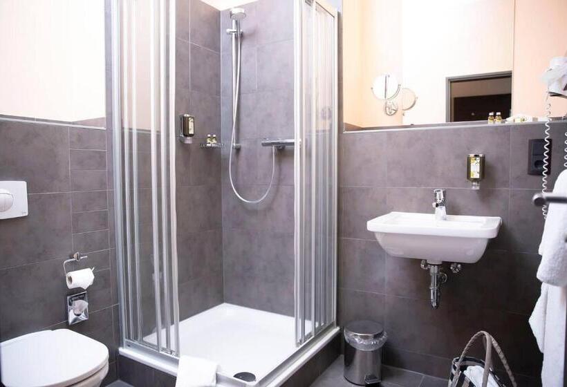 스탠다드 룸, Schlosshotel Blankenburg