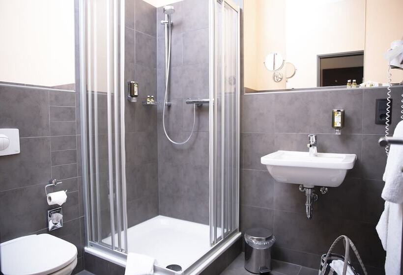 스탠다드 룸, Schlosshotel Blankenburg