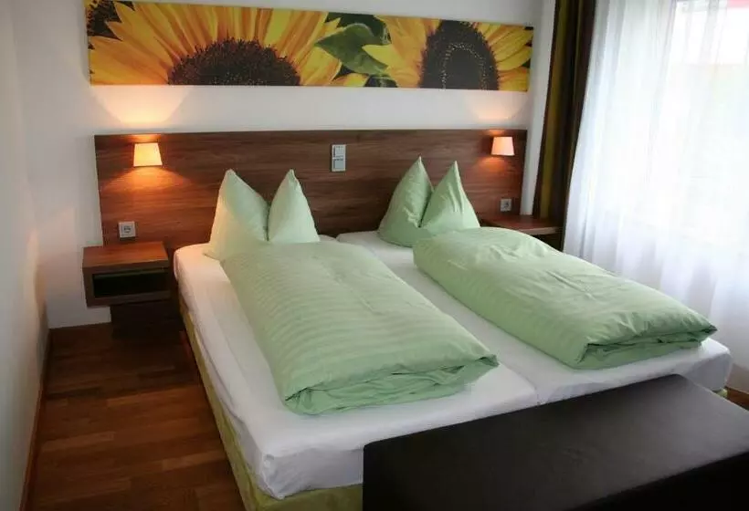اتاق استاندارد, Stadthotel Bernstein