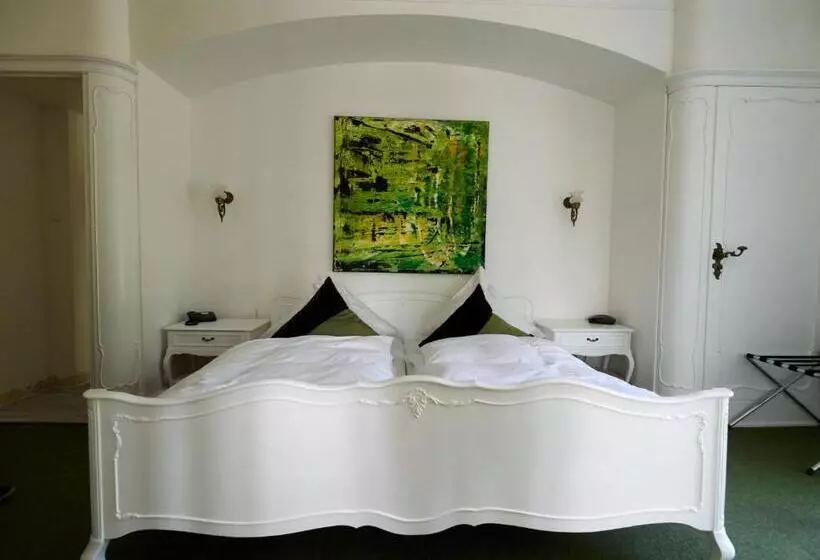 スイート, Villa Silva