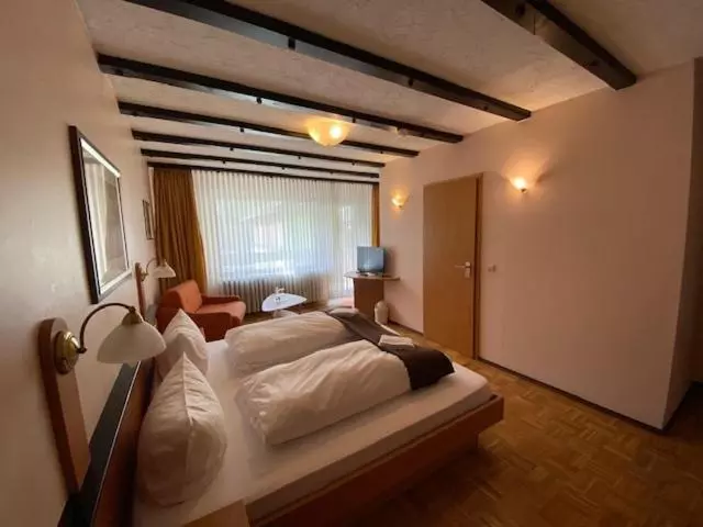 バルコニー付きスタンダードルーム, Bold´s Hotel Restaurant Zum Grünen Kranz