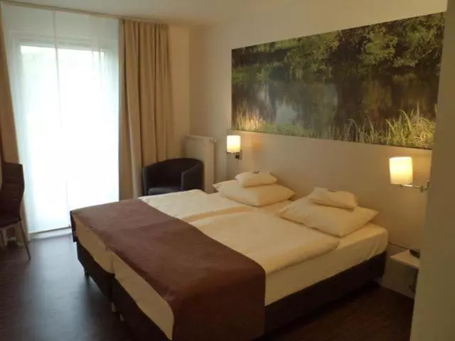 スタンダードシングルルーム, Das Neue Hotel Am Park