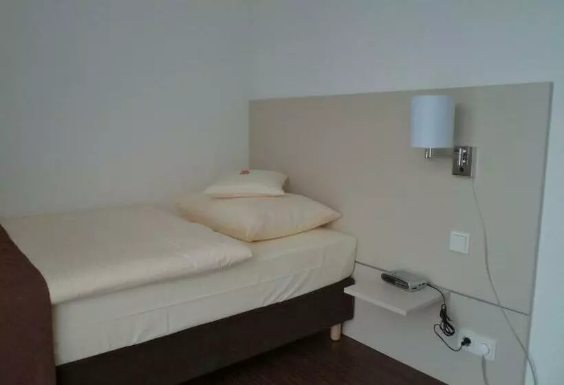スタンダードシングルルーム, Das Neue Hotel Am Park