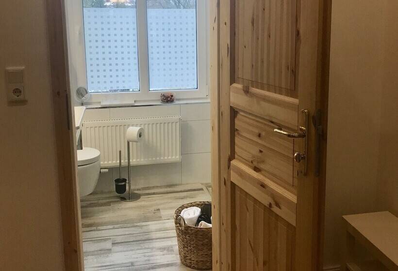 Апартаменты 1 Спальня, Dein Gutshof Hotel & Ferienwohnungen