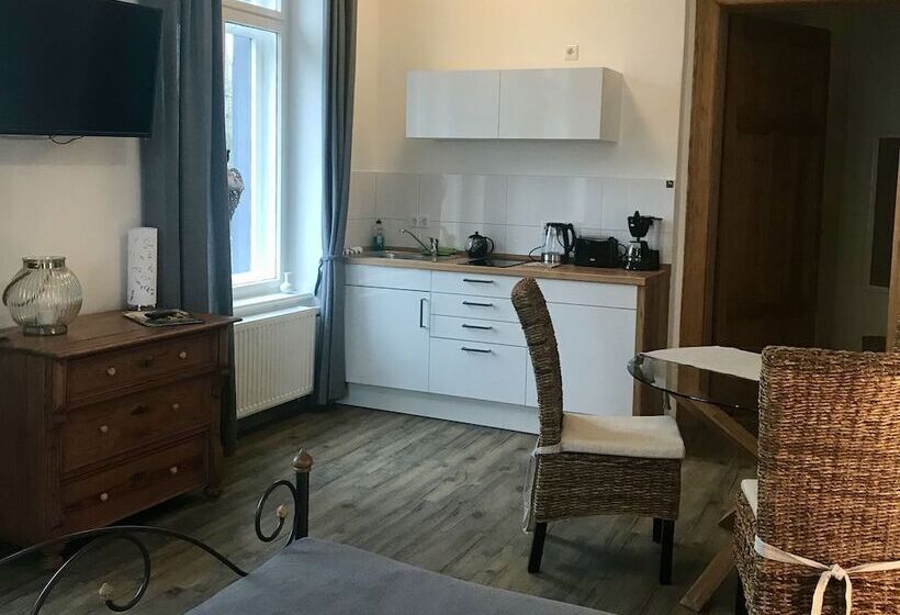 Апартаменты 1 Спальня, Dein Gutshof Hotel & Ferienwohnungen