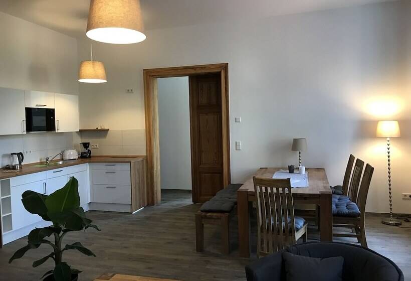 Апартаменты 1 Спальня, Dein Gutshof Hotel & Ferienwohnungen