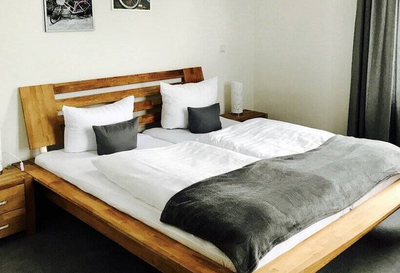 Апартаменты 1 Спальня, Dein Gutshof Hotel & Ferienwohnungen