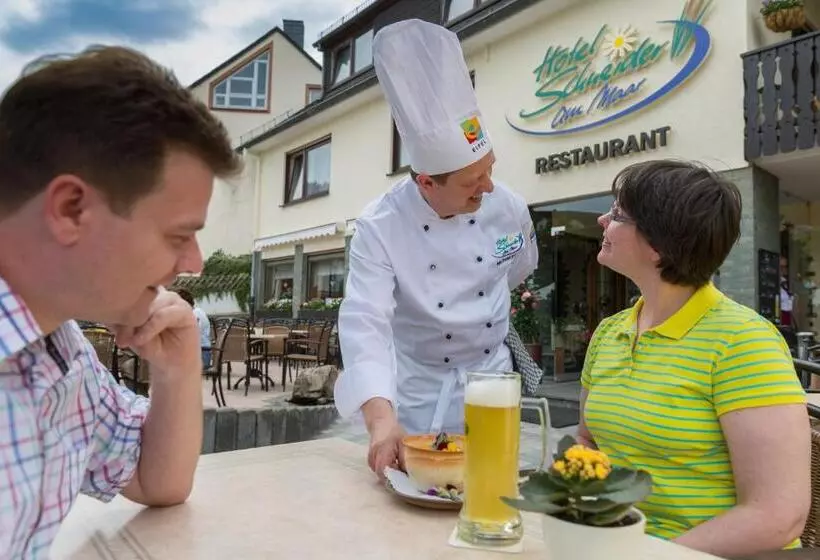 コンフォートルーム, Eifel Hotel Schneider Am Maar Gmbh