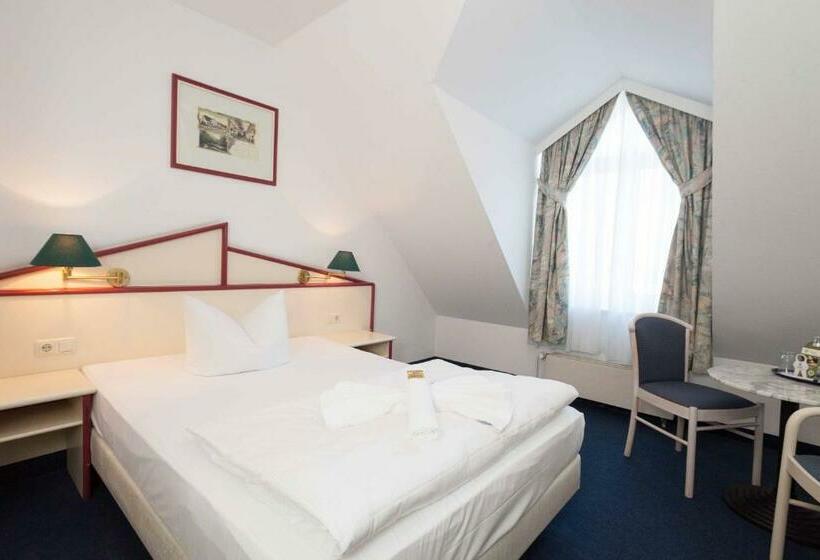 Номер Комфорт Индивидуальный, 3 Linden