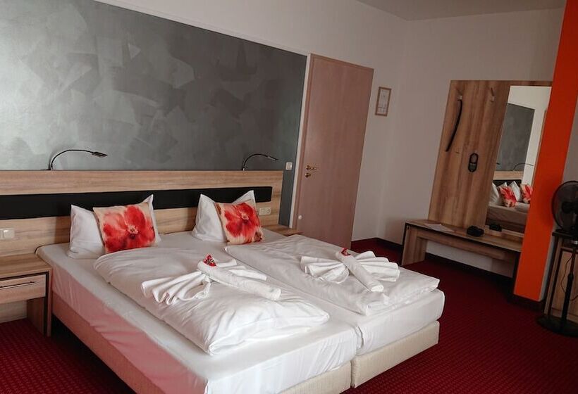 Номер Комфорт, 3 Linden