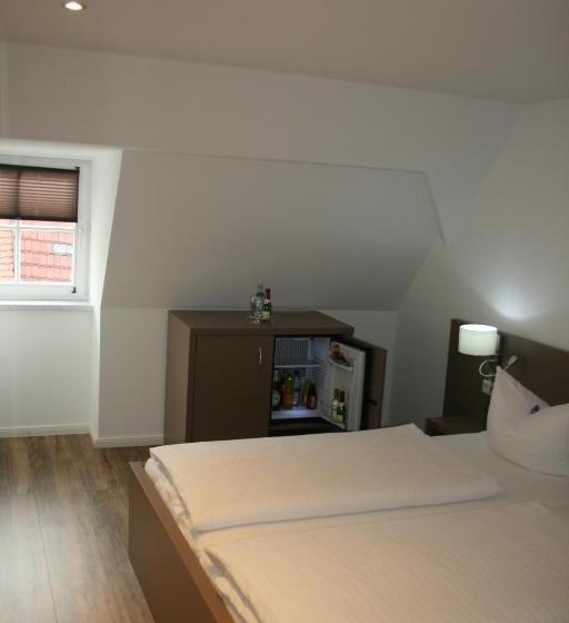 スイート, Am Obermarkt