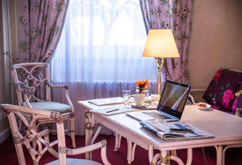 高级大房间, Campus Garden Business