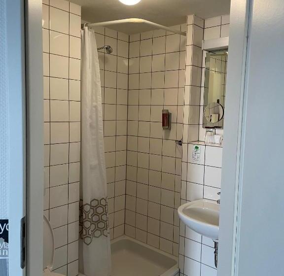 스탠다드 룸 가든 전망, Corsten