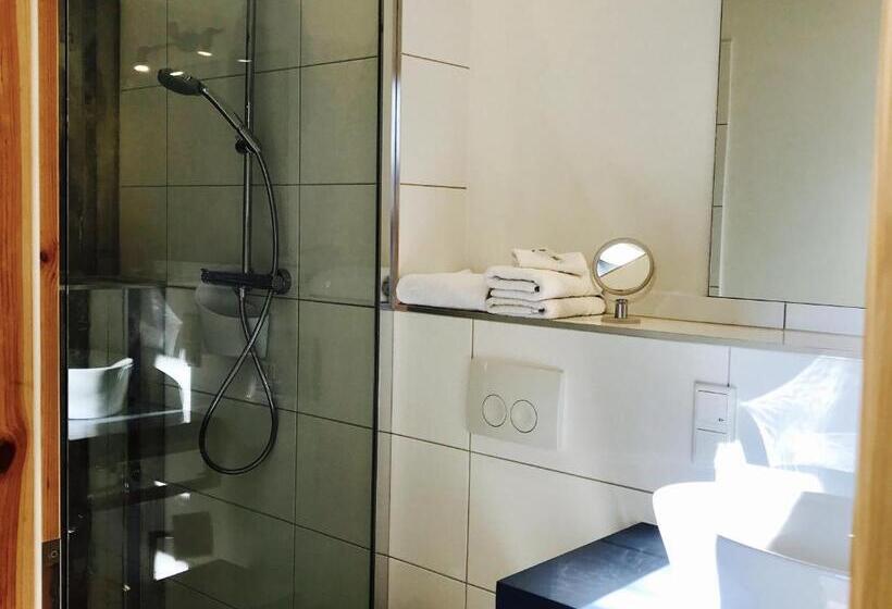 Апартаменты 1 Спальня, Dein Gutshof Hotel & Ferienwohnungen