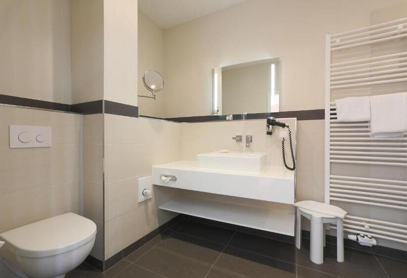 Номер Стандарт, Gödecke