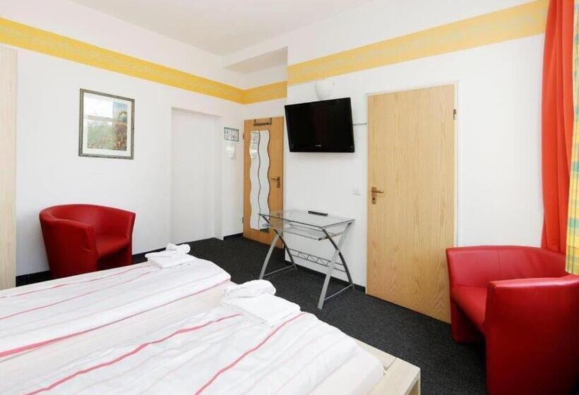 标准间, Goldener Hahn