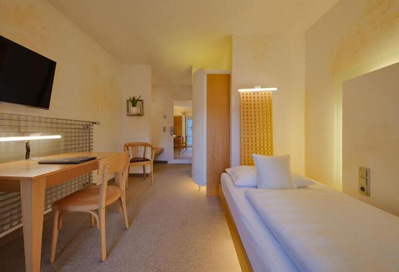 اتاق استاندارد یک نفره, Mintrops Land Hotel Burgaltendorf