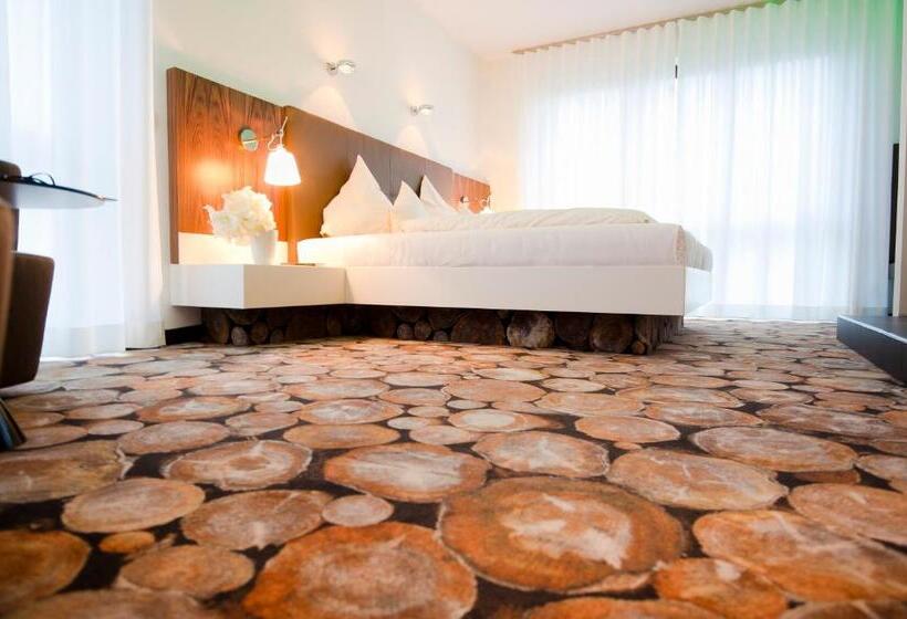 سوئیت جونیور با چشمانداز باغ, Mintrops Land Hotel Burgaltendorf