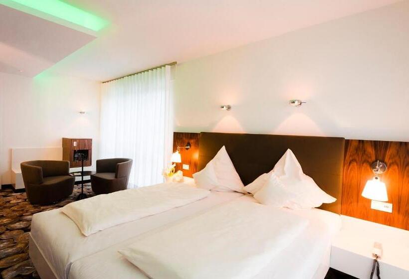 سوئیت جونیور با چشمانداز باغ, Mintrops Land Hotel Burgaltendorf