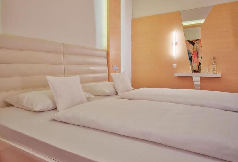 سوئیت جونیور با چشمانداز باغ, Mintrops Land Hotel Burgaltendorf