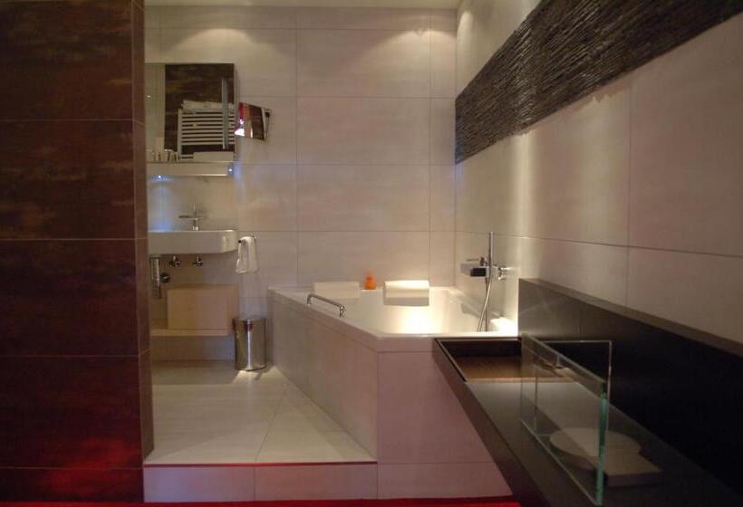 سوئیت جونیور با چشمانداز باغ, Mintrops Land Hotel Burgaltendorf