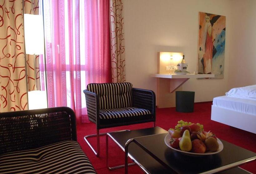 Полулюкс Вид на Сад, Mintrops Land Hotel Burgaltendorf