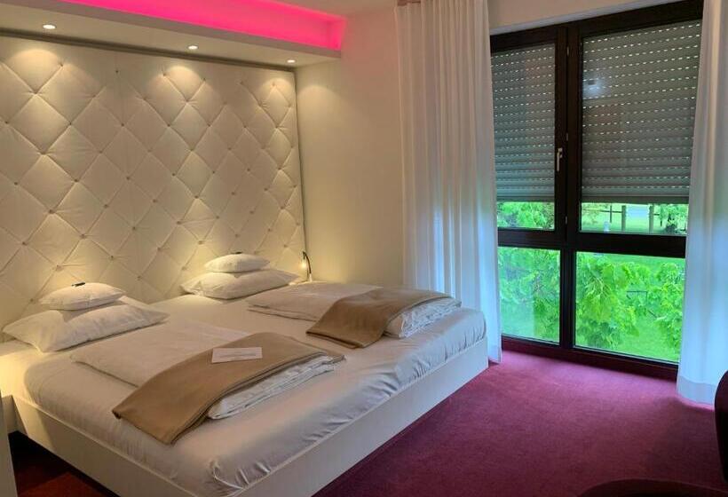 اتاق سوپریور, Mintrops Land Hotel Burgaltendorf