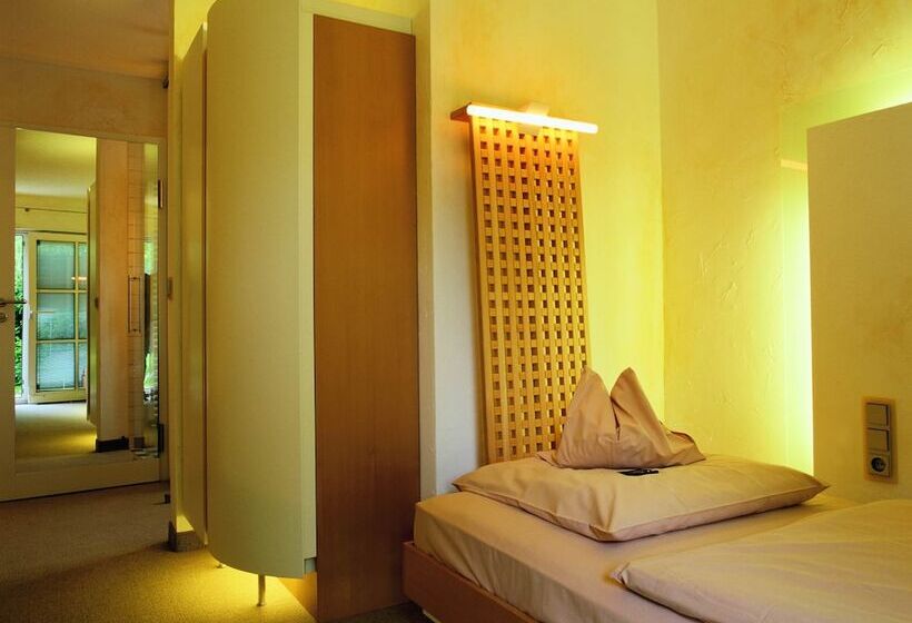 اتاق استاندارد یک نفره, Mintrops Land Hotel Burgaltendorf