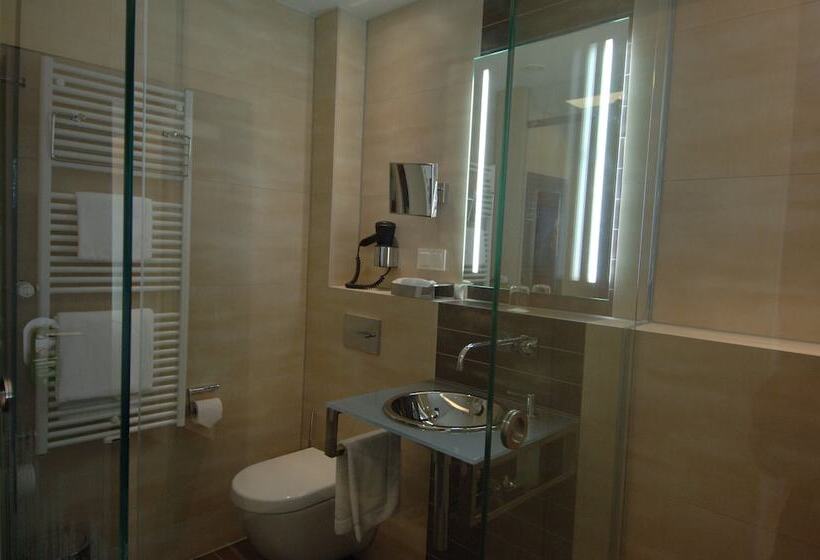 اتاق سوپریور یک تخته, Mintrops Land Hotel Burgaltendorf