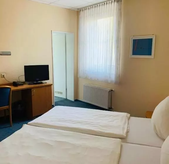Standard-huone, Montan