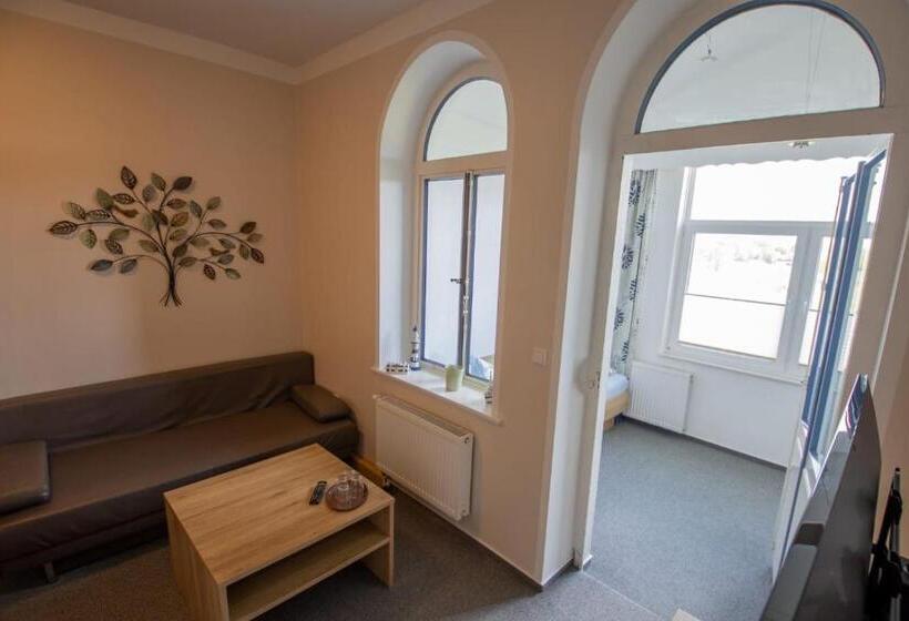 חדר משפחתי, Norden Norddeich