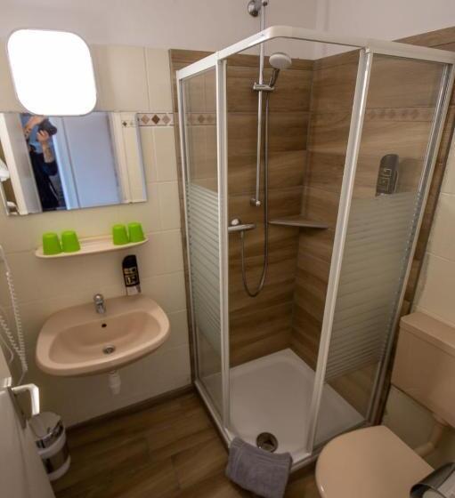 חדר משפחתי, Norden Norddeich