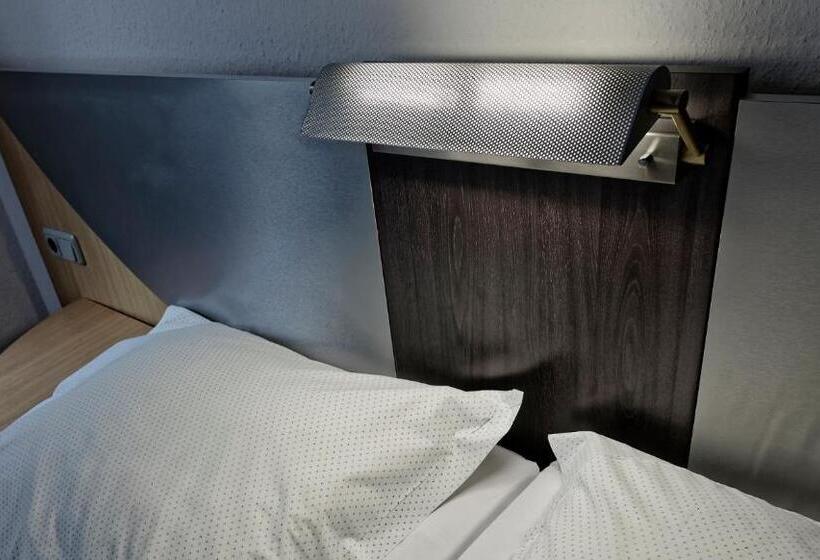 غرفة قياسية, Opera Hotel Köln