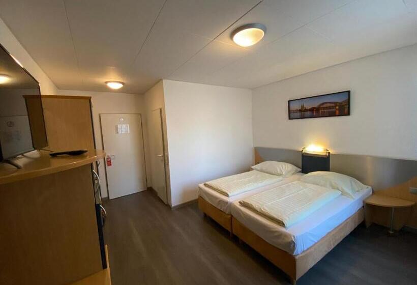 غرفة قياسية, Opera Hotel Köln