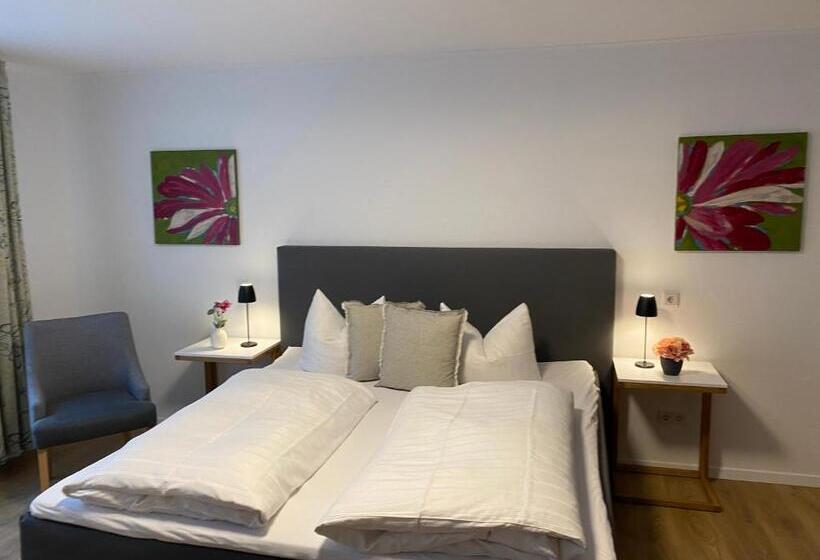 Номер Стандарт, Ostermann