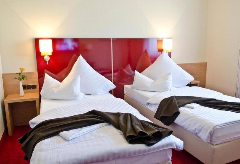 غرفة سوبيريور, Paffhausen