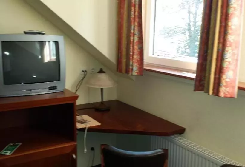 Standard Single Room, Restaurant Am Pfauenhof