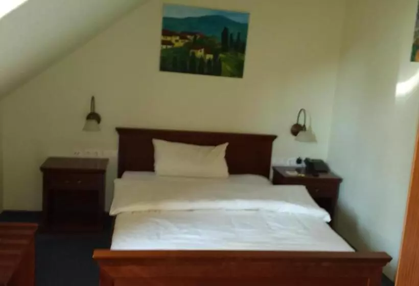 Standard Single Room, Restaurant Am Pfauenhof