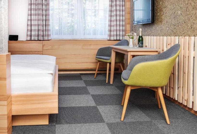 スタンダードルーム, & Restaurant Waldblick