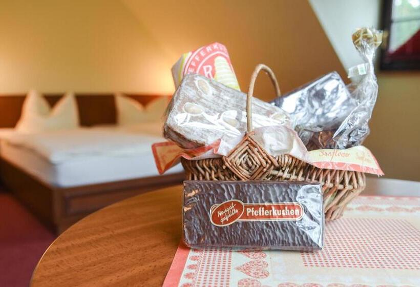 スタンダードルーム, & Restaurant Waldblick