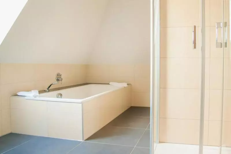 2 Bedroom Apartment, & Restaurant Waldblick
