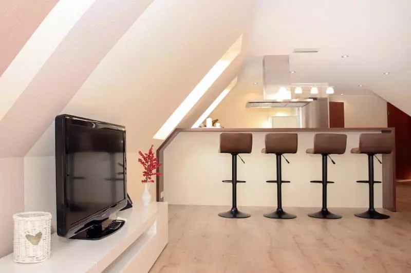 2 Bedroom Apartment, & Restaurant Waldblick