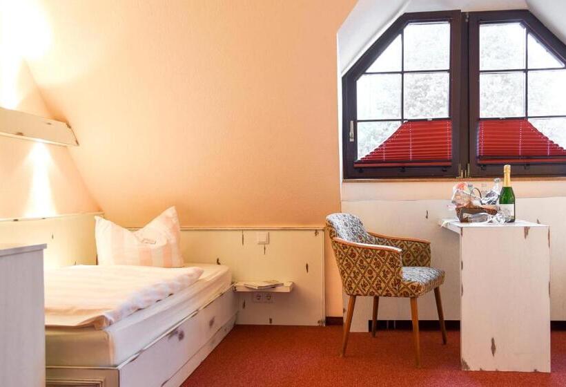 スタンダードルーム, & Restaurant Waldblick