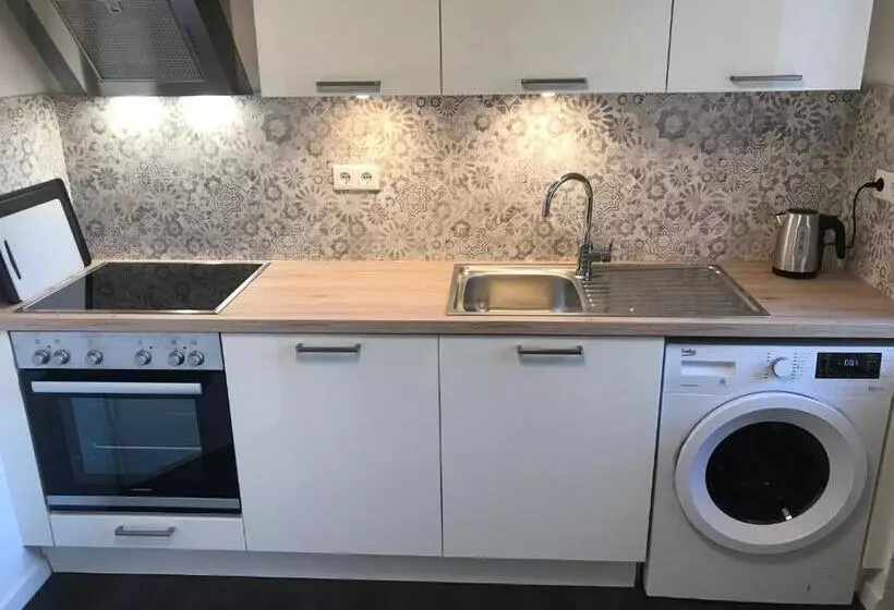 1 Bedroom Apartment, Schloss Friedestrom