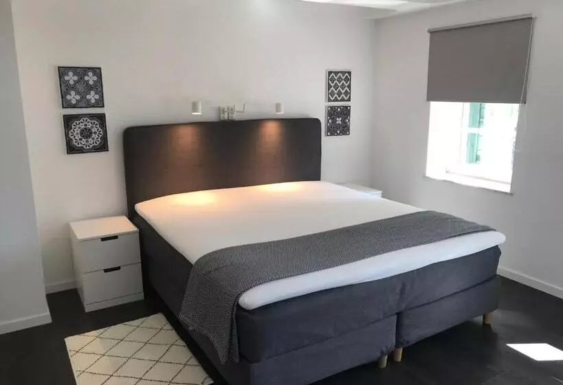 1 Bedroom Apartment, Schloss Friedestrom