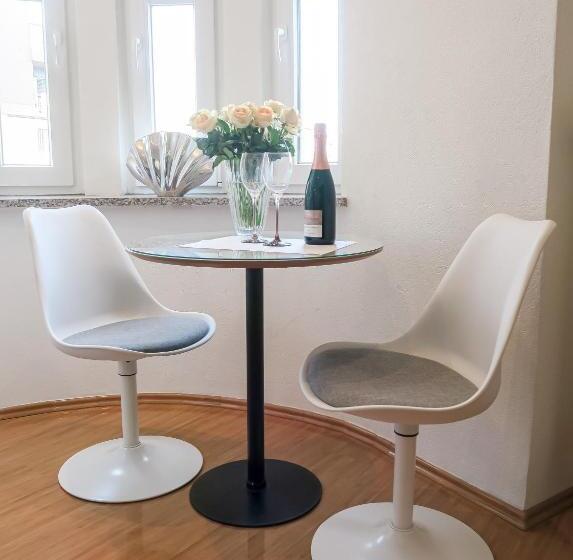 スイート, Service Apartments Am Prinzenplatz Superior